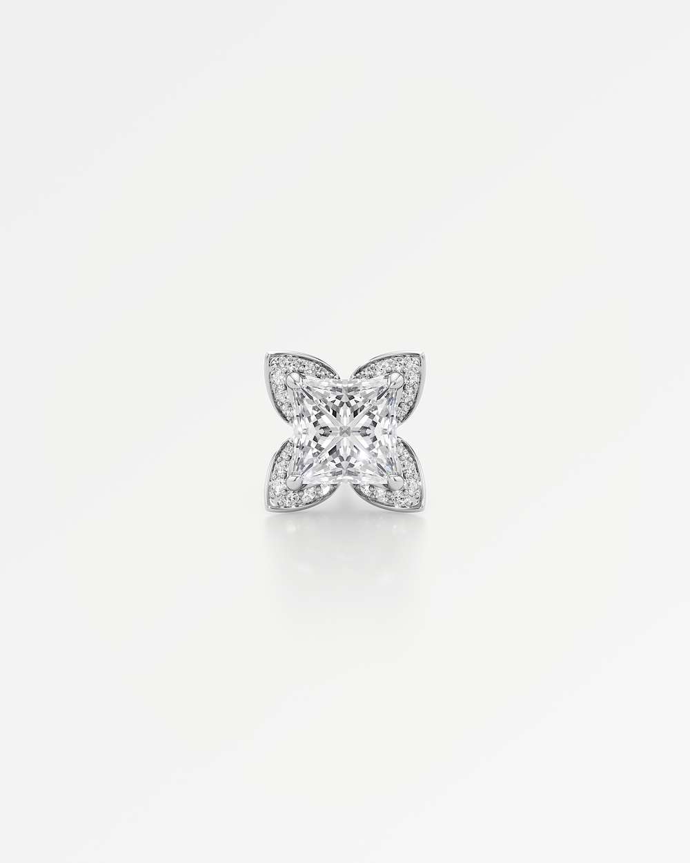 Etera Diamond Stud Earrings