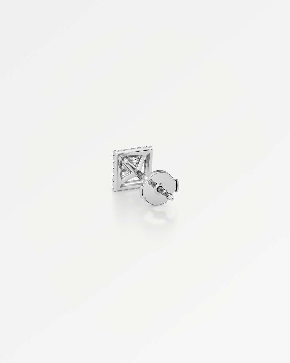 Faye Diamond Stud Earrings
