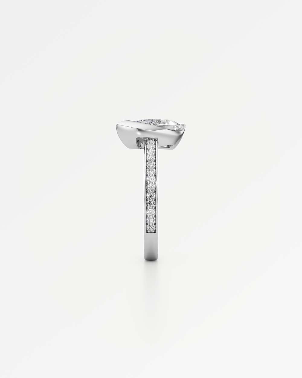 Apixa Pavé Diamond Ring